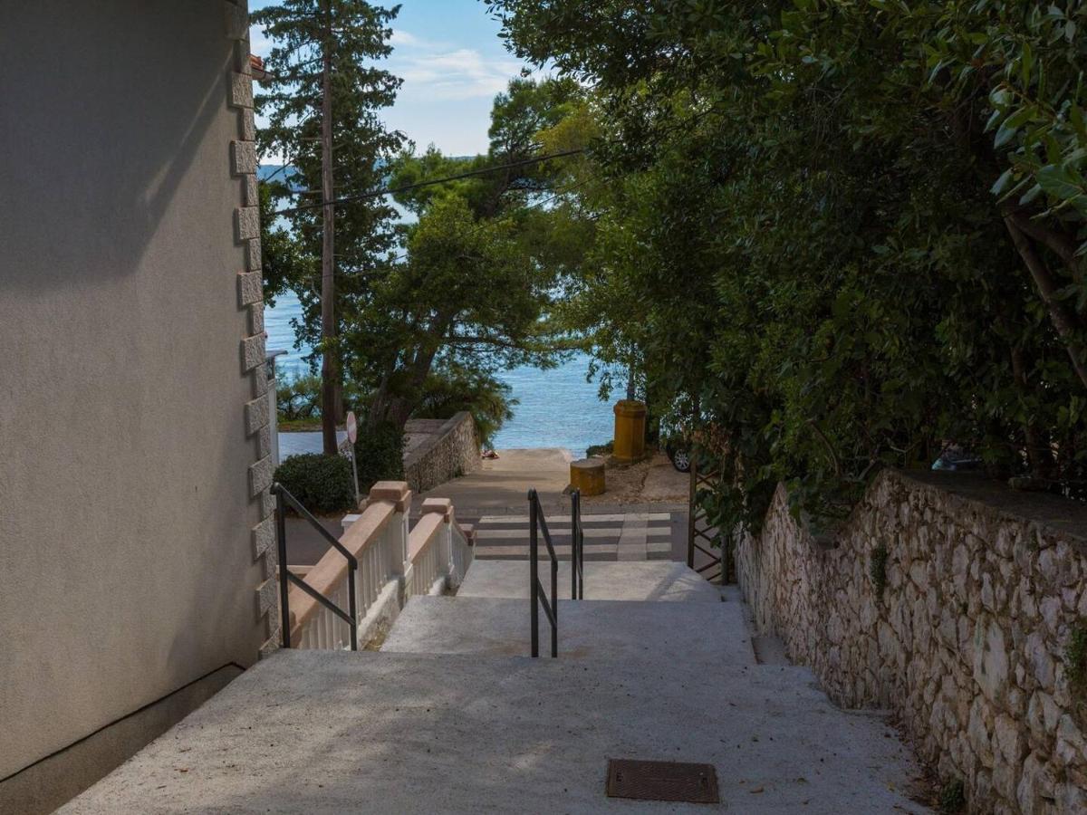 Villa Sara Crikvenica Exterior photo