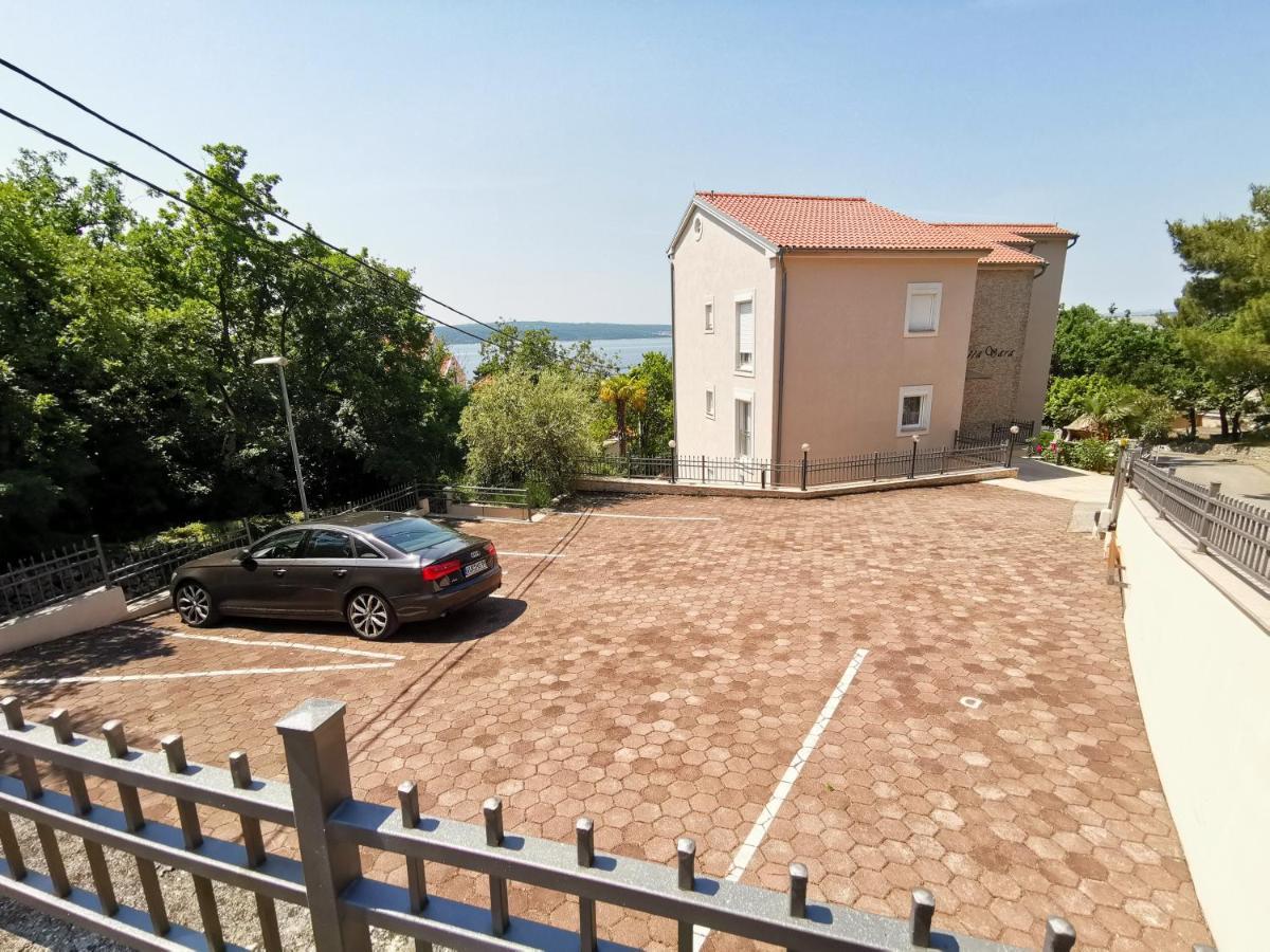 Villa Sara Crikvenica Exterior photo